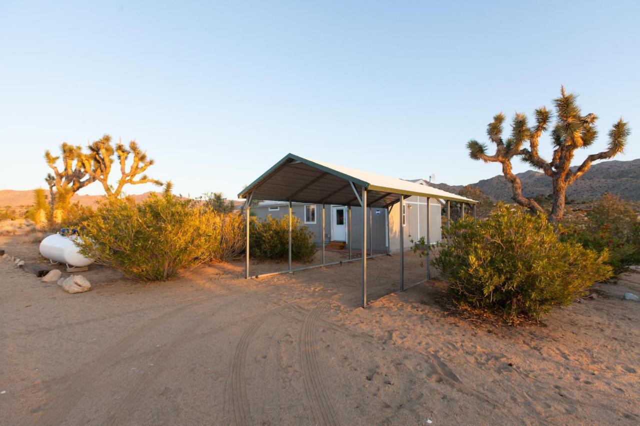 @ Marbella Lane - 10 Acres Oasis Desert Retreat! Джошуа-Трі Екстер'єр фото